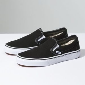 Classic Slip-On Black Vans